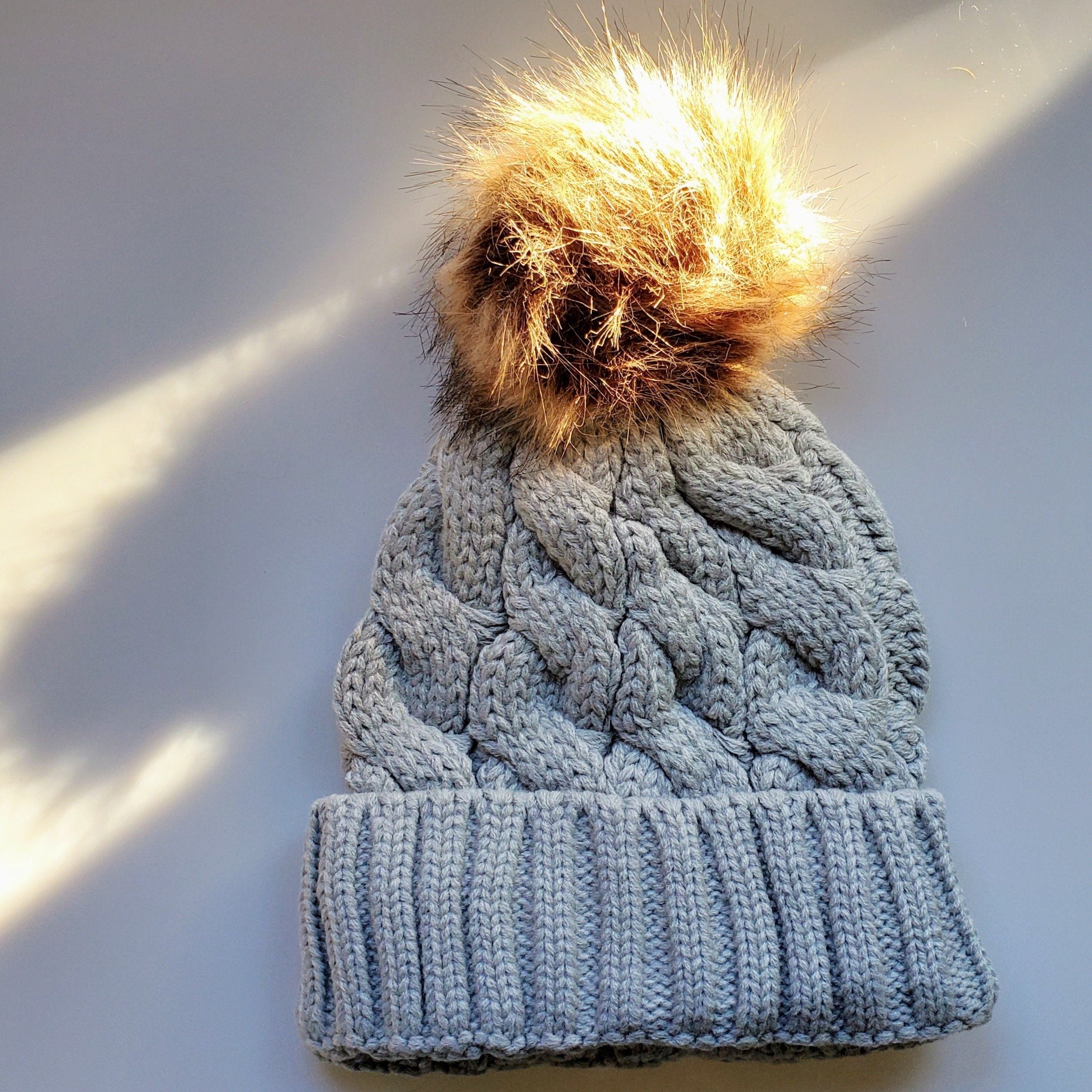 Pom Pom Toque - Light Grey-Design Blanks