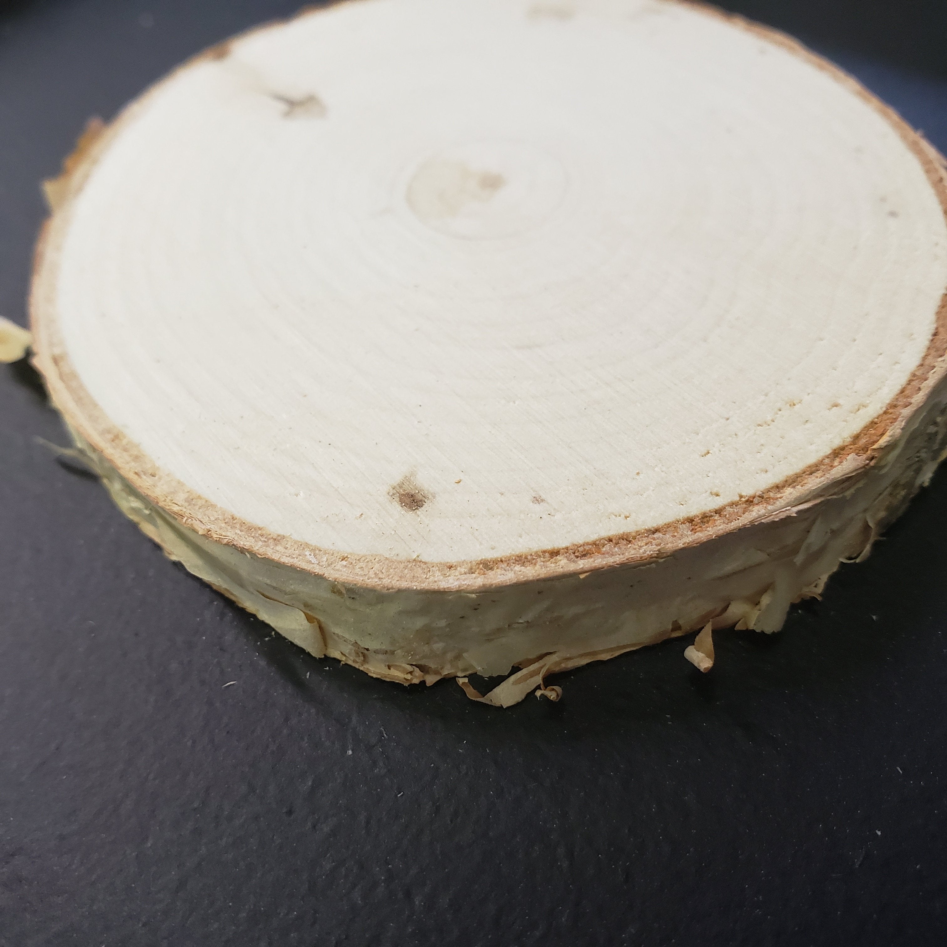 Natural Birch Wood Slice - 9cm -1pc pack Medium-Design Blanks