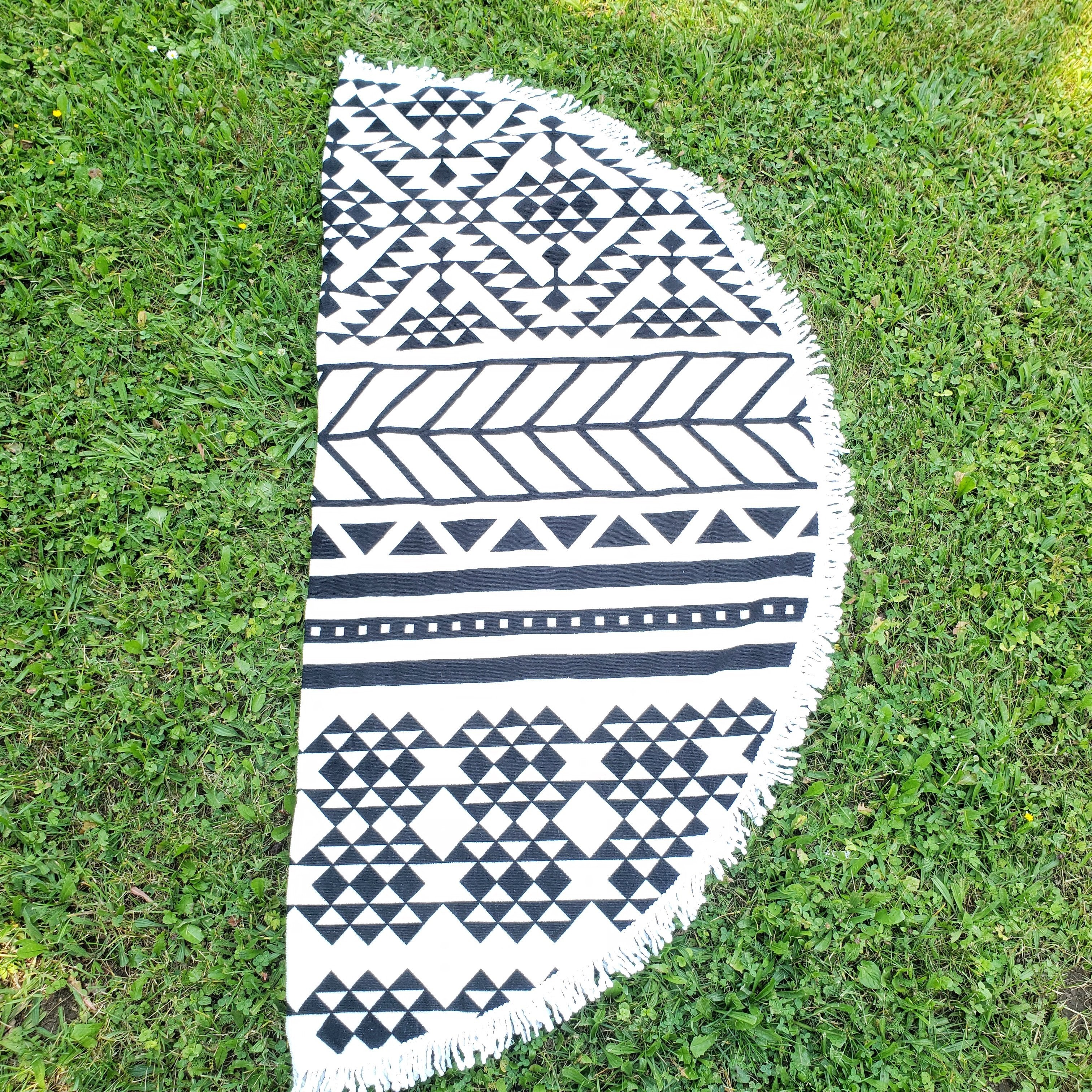 Round Beach Towels - CHECKMATE-Design Blanks